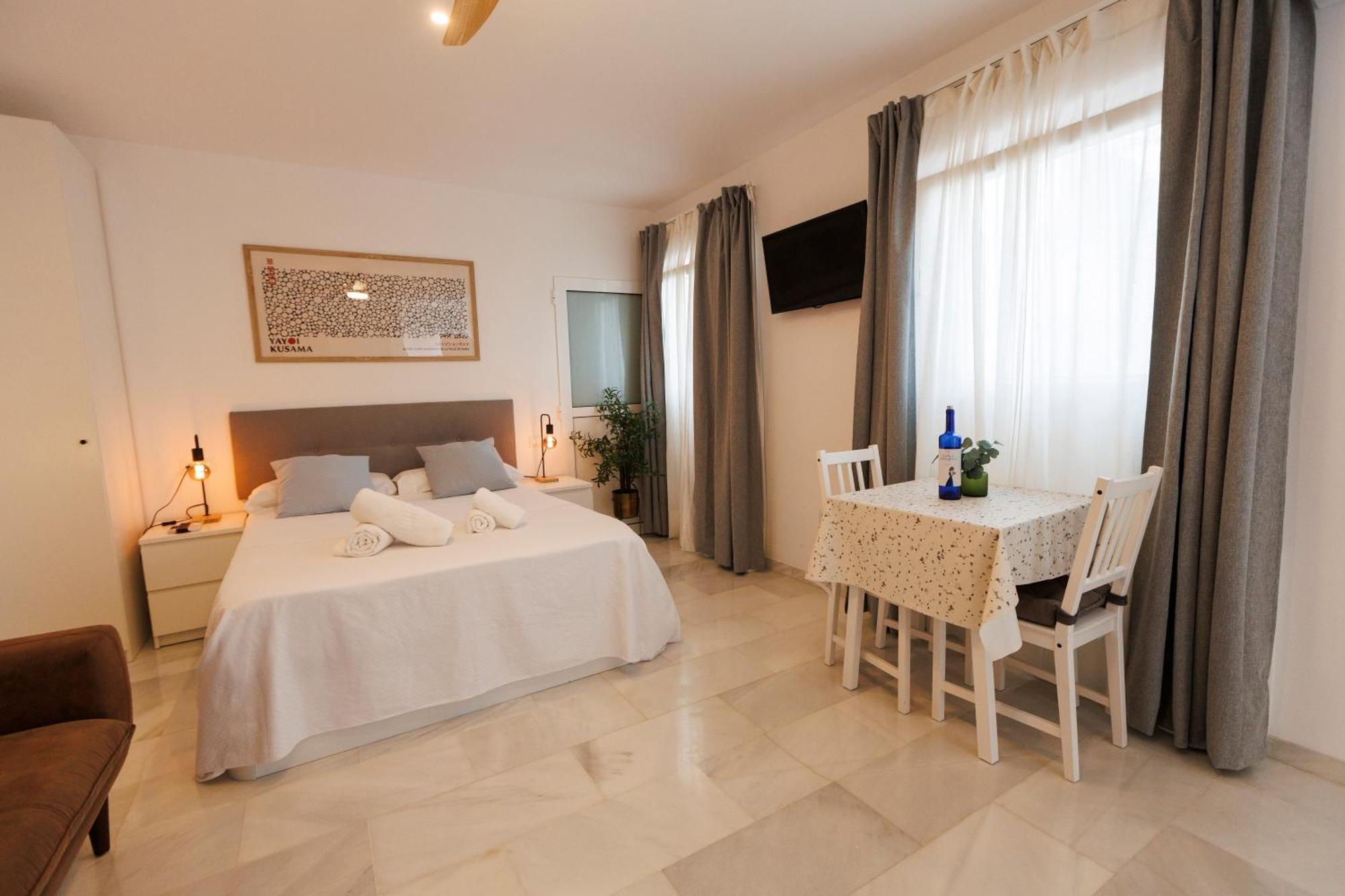 El Atico De Osario 5 Con Terraza - Great Location *